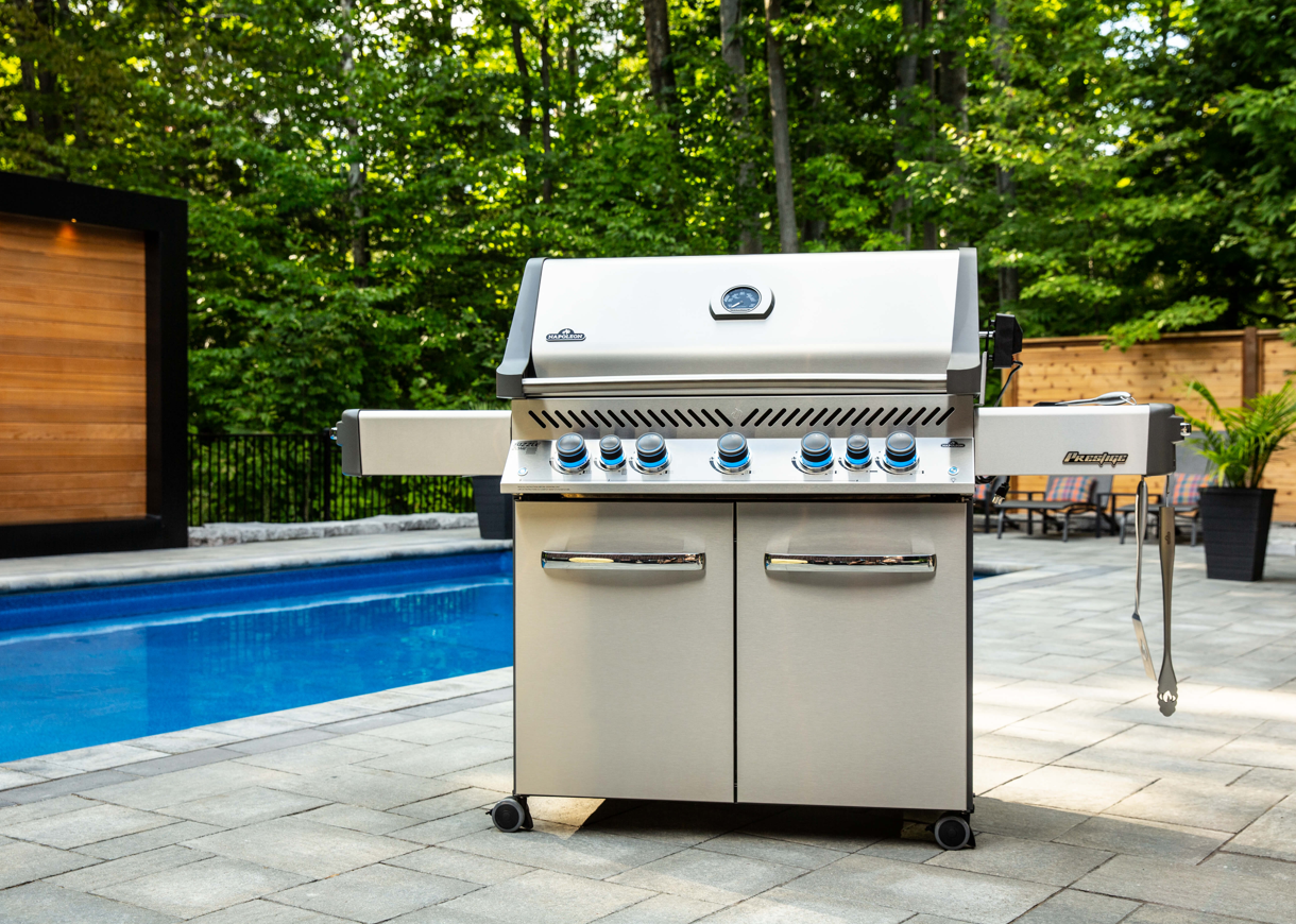 Napoleon Prestige 665 RSIB Gas BBQ – BPH Sales