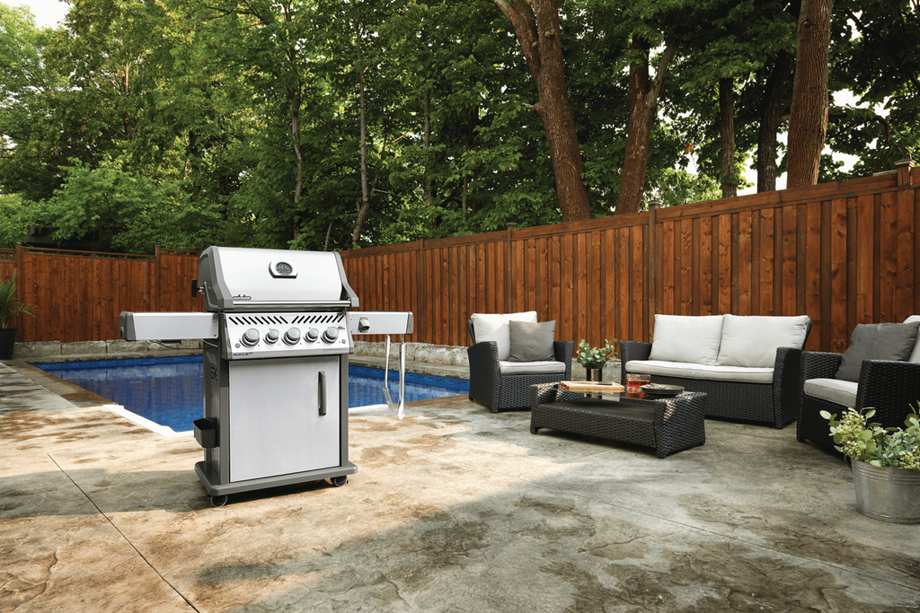 Pool front or lake front, the Napoleon Rogue SE grills are great for any location any time of year